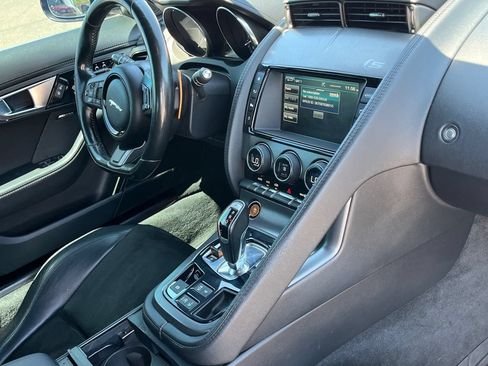 Used 2016 Jaguar F-TYPE S AWD/4WD image 9
