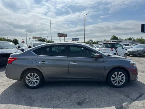 Used 2019 Nissan Sentra SV FWD image 5