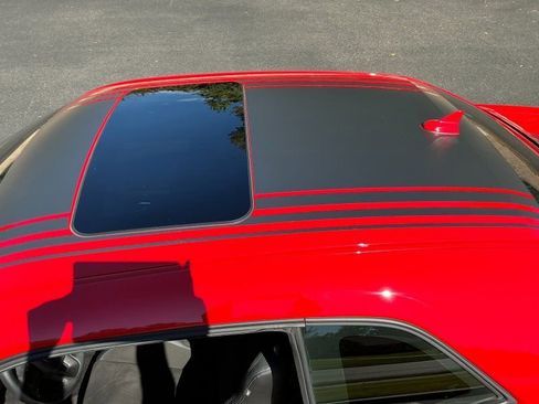 Used 2019 Dodge Challenger R/T Scat Pack w/ Shaker Package image 13