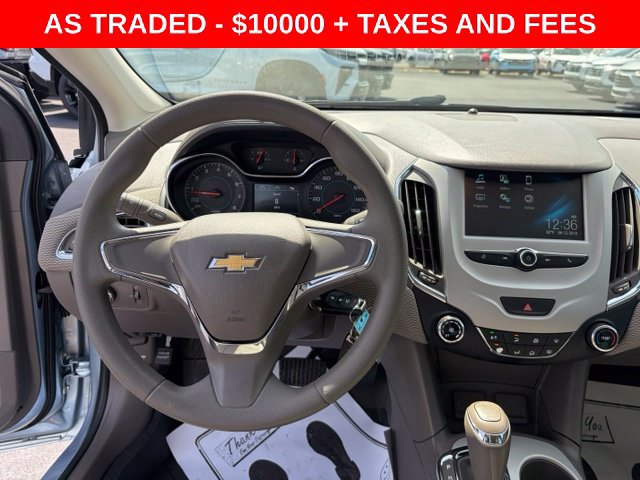Used 2018 Chevrolet Cruze LS FWD image 17