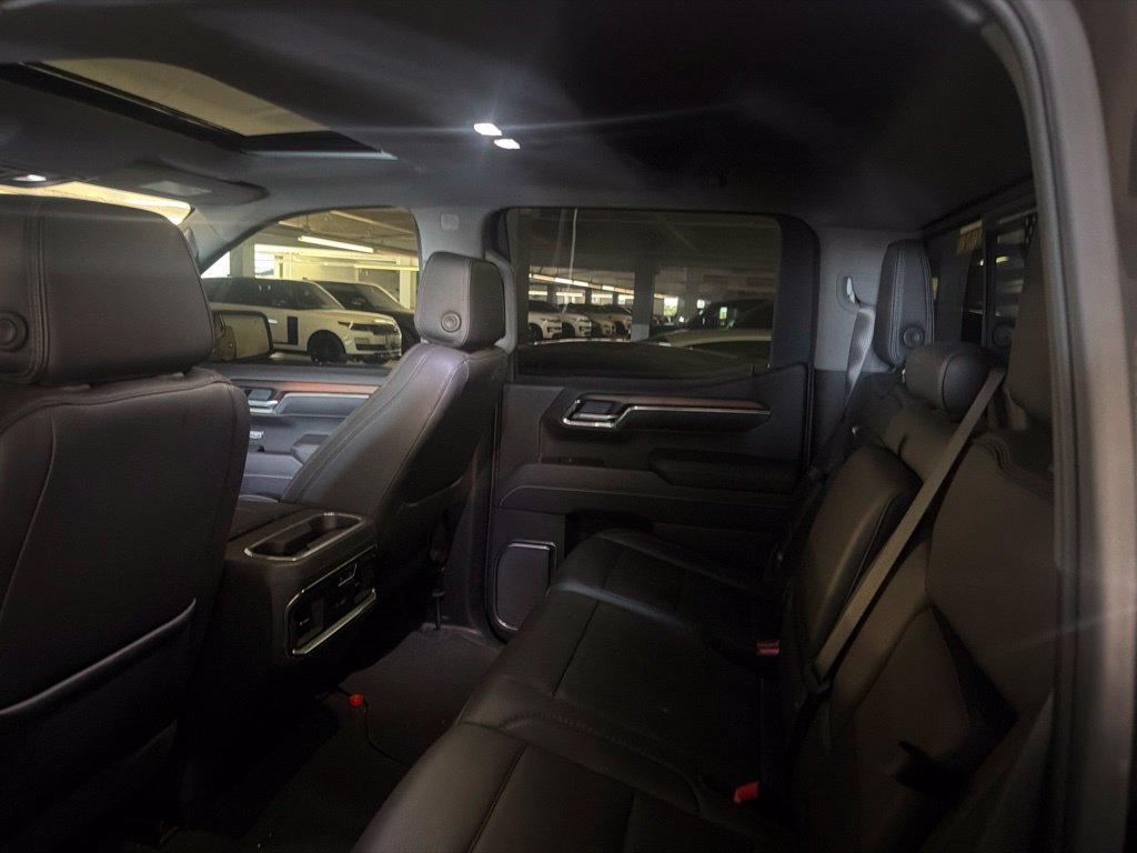 Used 2025 GMC Sierra 1500 Denali w/ Denali Reserve Package AWD/4WD image 14
