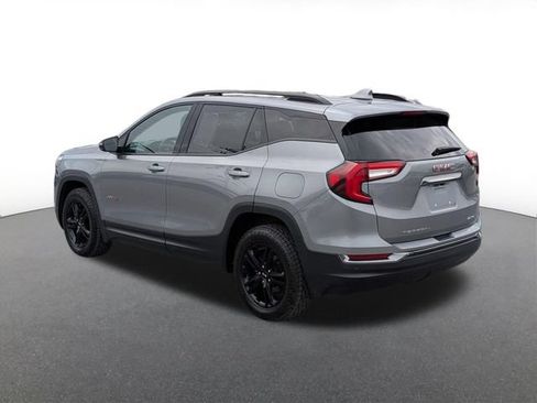 Used 2023 GMC Terrain AT4 AWD/4WD image 4