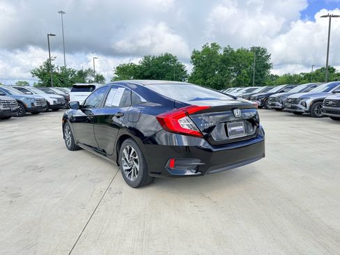Used 2016 Honda Civic EX image 7