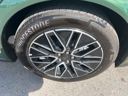 Used 2025 Ford Mustang Mach-E Premium AWD/4WD image 19