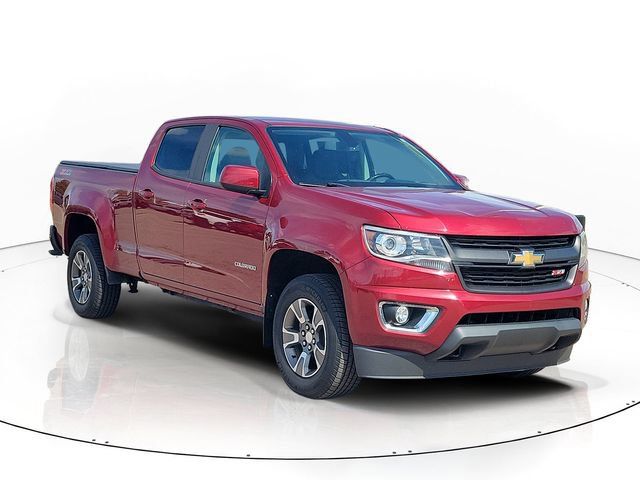 Used 2019 Chevrolet Colorado Z71 AWD/4WD image 2