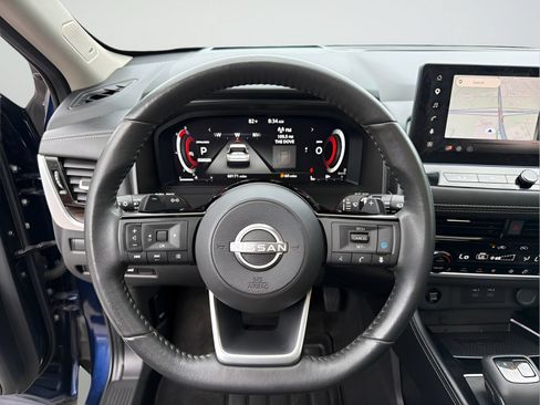 Used 2024 Nissan Rogue Platinum w/ Platinum Premium Package FWD image 30