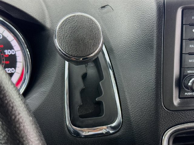 Used 2017 Dodge Grand Caravan SE w/ Power Window Group FWD image 17