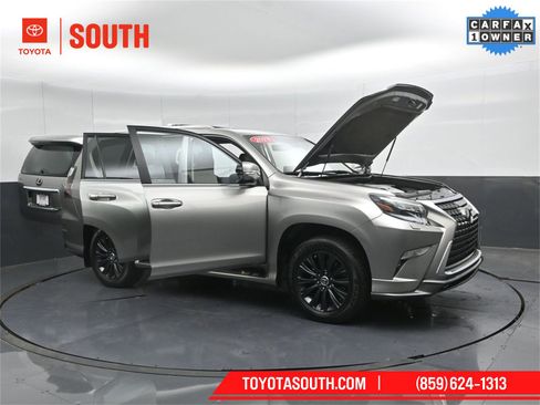 Used 2023 Lexus GX 460 Luxury image 54