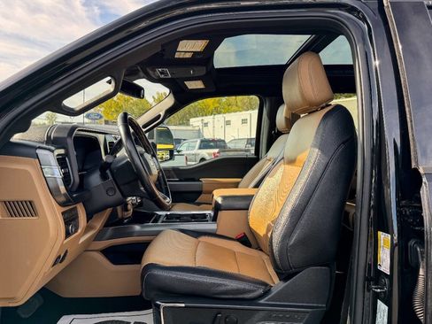 Used 2023 Ford F250 Lariat w/ Tremor Off-Road Package image 18