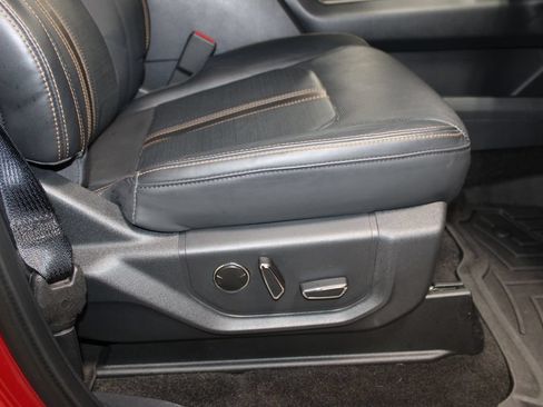Used 2022 Ford Expedition Platinum AWD/4WD image 23