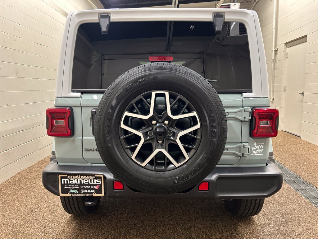 New 2027 Jeep Wrangler Unlimited Sahara AWD/4WD image 3