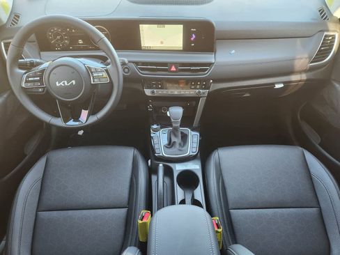 New 2026 Kia Seltos EX image 21