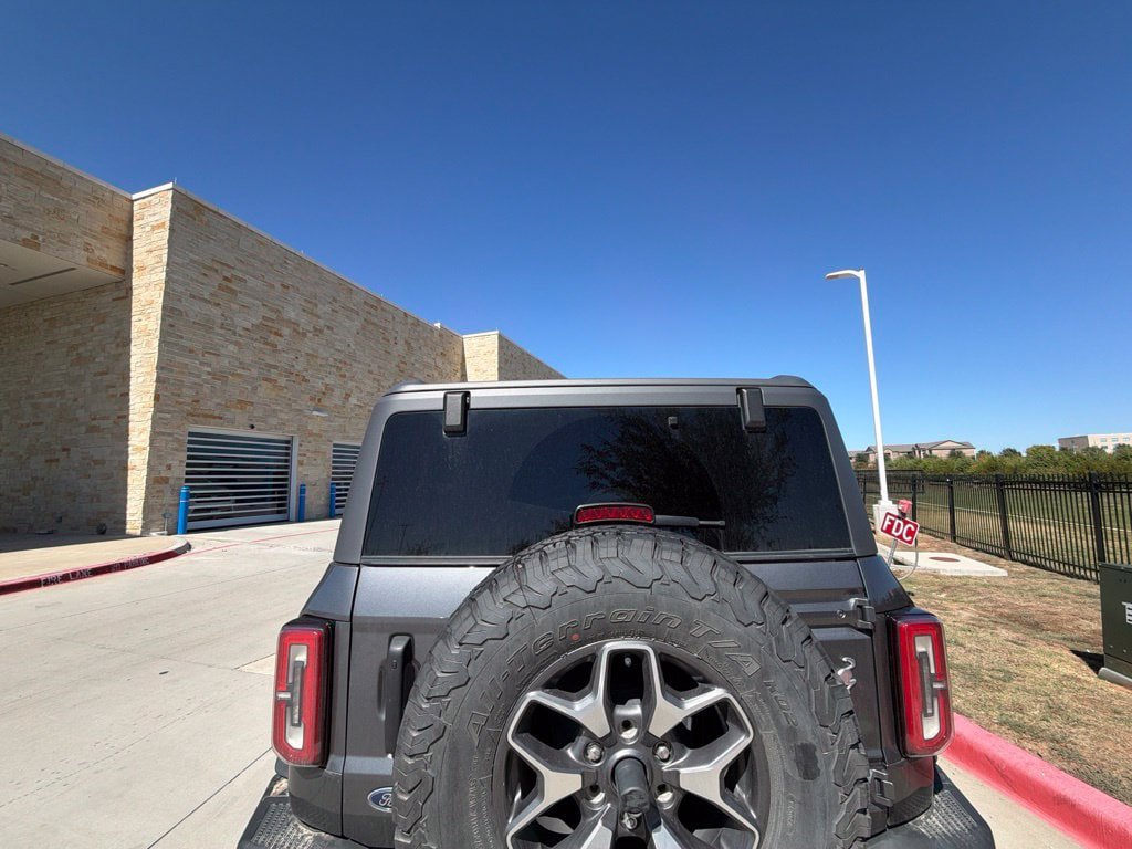 Used 2024 Ford Bronco Badlands AWD/4WD image 6