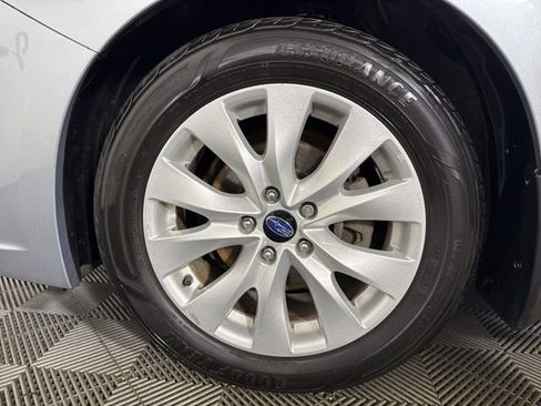 Used 2016 Subaru Legacy 2.5i Premium image 11