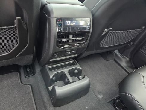 New 2026 Jeep Grand Cherokee L Limited AWD/4WD image 9