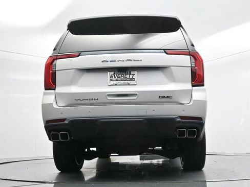 Used 2025 GMC Yukon Denali Ultimate AWD/4WD image 51