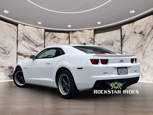 Used 2012 Chevrolet Camaro LS RWD image 4