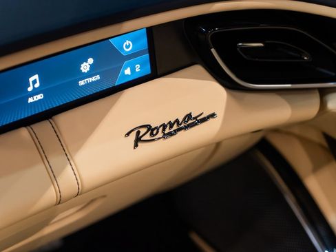 Certified 2024 Ferrari Roma Spider RWD image 33
