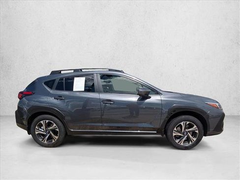 Used 2024 Subaru Crosstrek 2.0i Premium AWD/4WD image 4