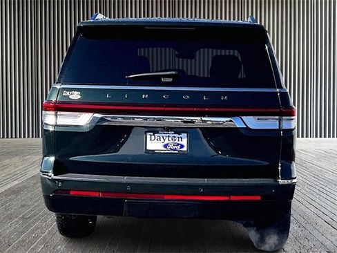 Used 2023 Lincoln Navigator L Black Label image 4