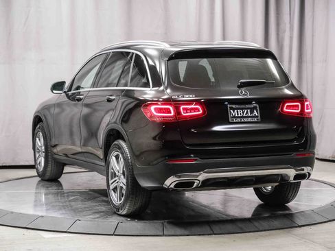 Certified 2021 Mercedes-Benz GLC 300 image 2