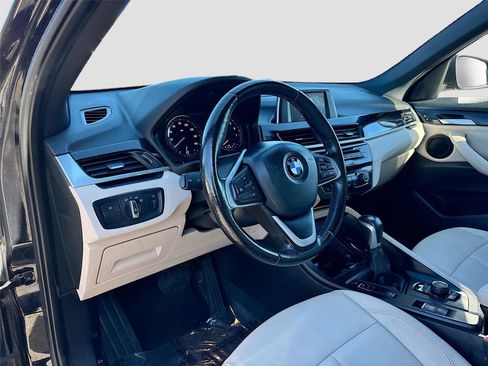Used 2018 BMW X1 xDrive28i w/ Convenience Package image 10