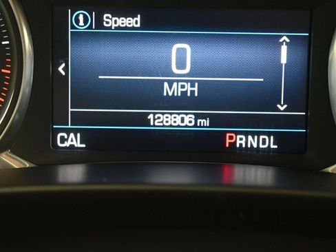 Used 2021 Chevrolet Blazer LT FWD image 15