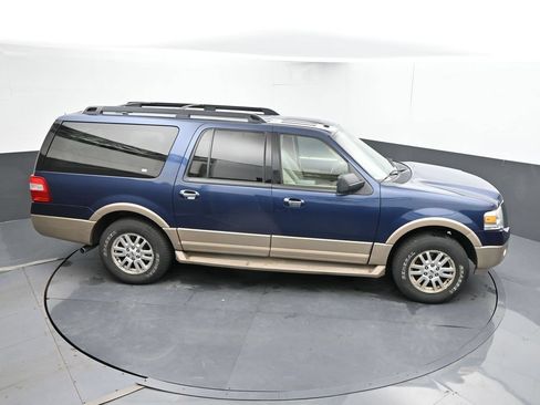 Used 2014 Ford Expedition EL XLT w/ Equipment Group 202A AWD/4WD image 23