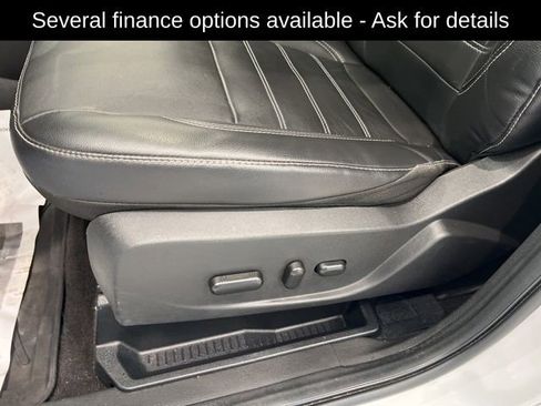 Used 2017 Ford Escape Titanium AWD/4WD image 9