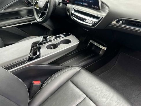 Certified 2025 Cadillac Lyriq Luxury w/ LPO, Floor Liner Package image 16