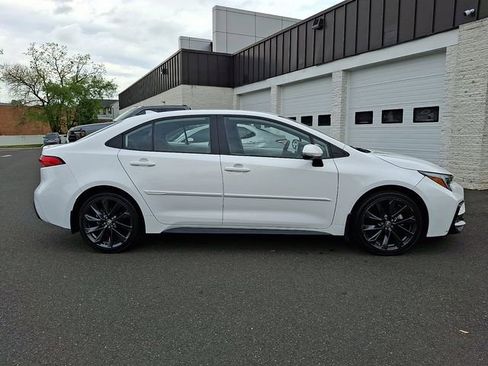 Certified 2024 Toyota Corolla SE FWD image 7