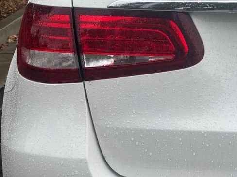 Used 2019 Mercedes-Benz GLC 300 4MATIC image 49