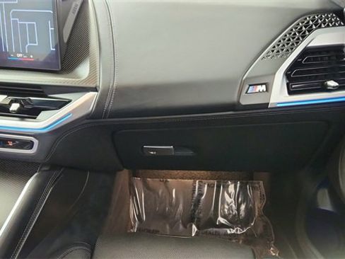 Used 2023 BMW XM Base image 35