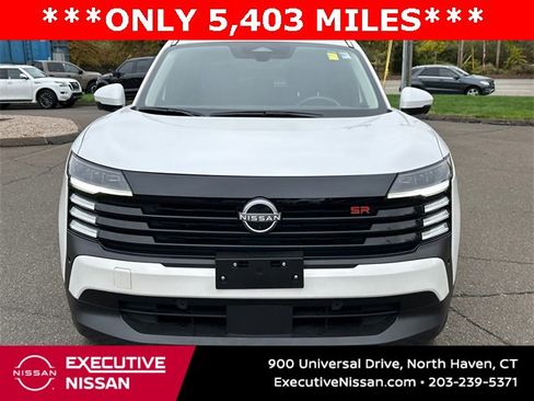 Certified 2025 Nissan Kicks SR w/ Illumination Package image 6