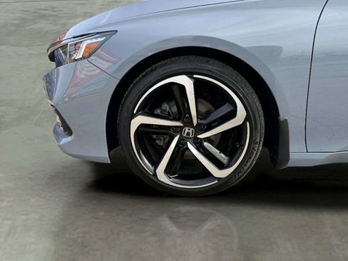 Used 2022 Honda Accord Sport image 34