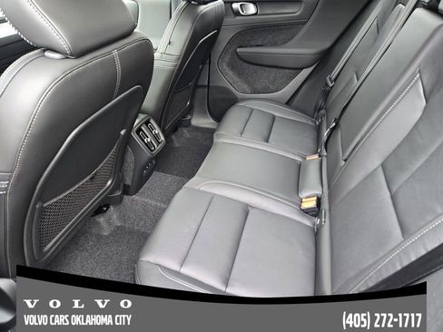Used 2026 Volvo XC40 B5 Plus w/ Protection Package Premier AWD/4WD image 29