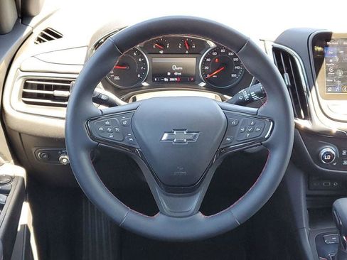 Used 2024 Chevrolet Equinox RS AWD/4WD image 26
