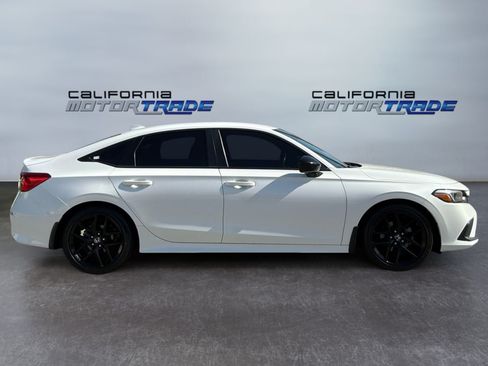 Used 2022 Honda Civic Sport image 4
