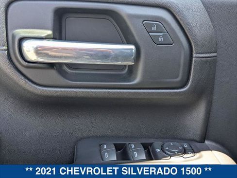 Used 2021 Chevrolet Silverado 1500 LT Trail Boss w/ Convenience Package II AWD/4WD image 11