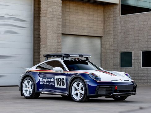 Used 2024 Porsche 911 Dakar AWD/4WD image 2