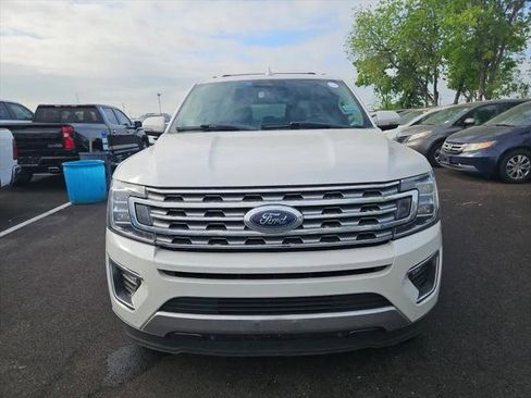 Used 2018 Ford Expedition Max Limited w/ Equipment Group 301A image 3