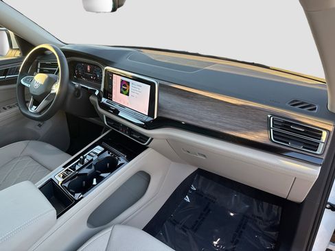 New 2026 Volkswagen Atlas SEL Premium R-Line AWD/4WD image 14