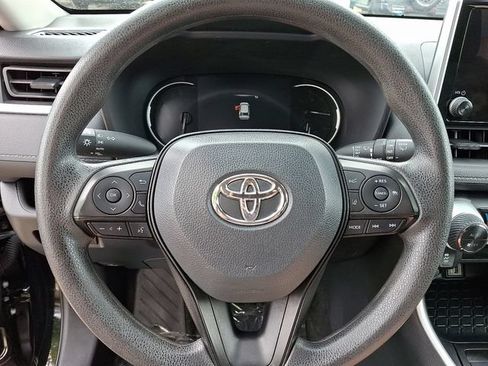 Used 2024 Toyota RAV4 XLE AWD/4WD image 14