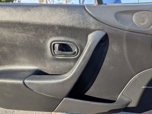 Used 1999 MAZDA MX-5 Miata image 29