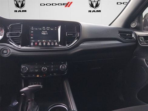 Used 2022 Dodge Durango GT image 9