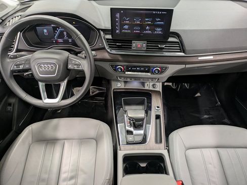 Used 2022 Audi Q5 2.0T Premium Plus w/ Premium Plus Package AWD/4WD image 23