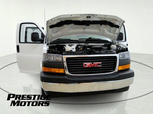 Used 2020 GMC Savana 2500 w/ Driver Convenience Package RWD image 9