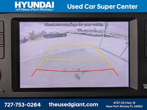 Used 2020 Hyundai Santa Fe SE w/ Cargo Package FWD image 22