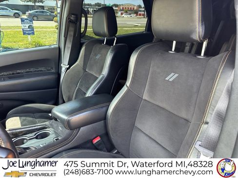 Used 2023 Dodge Durango R/T w/ Hemi Orange Plus Package AWD/4WD image 14