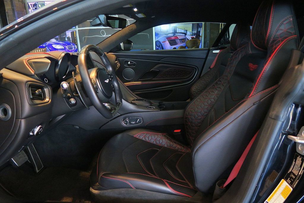 Used 2019 Aston Martin DBS Superleggera RWD image 10